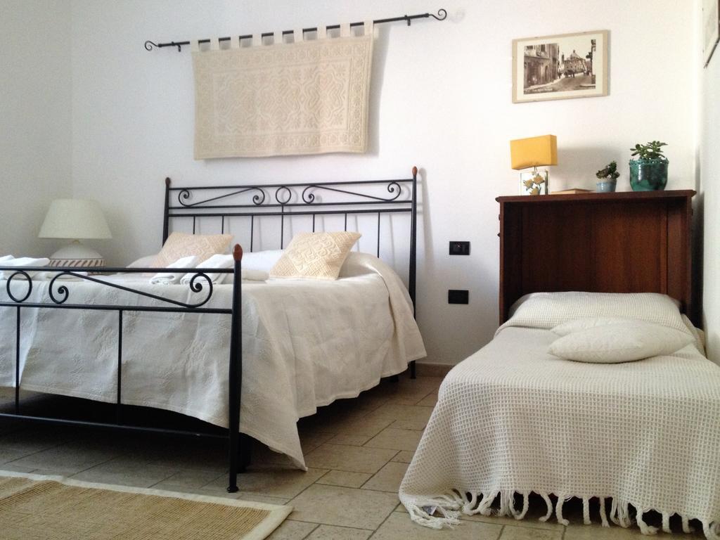B&B Cheap Holidays Sorso Phòng bức ảnh
